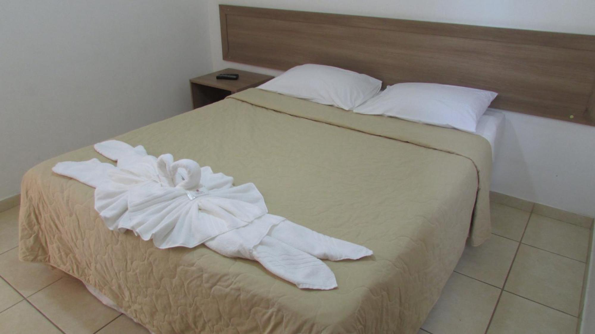 Hotel Oitis Governador Valadares Zewnętrze zdjęcie