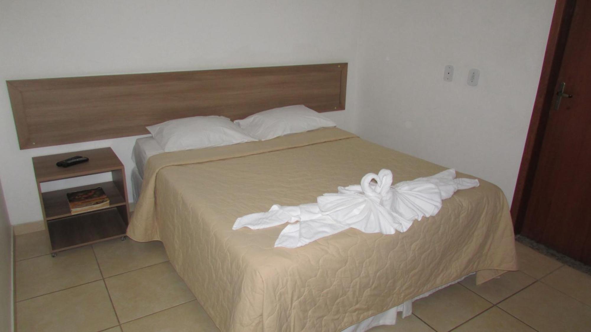 Hotel Oitis Governador Valadares Zewnętrze zdjęcie