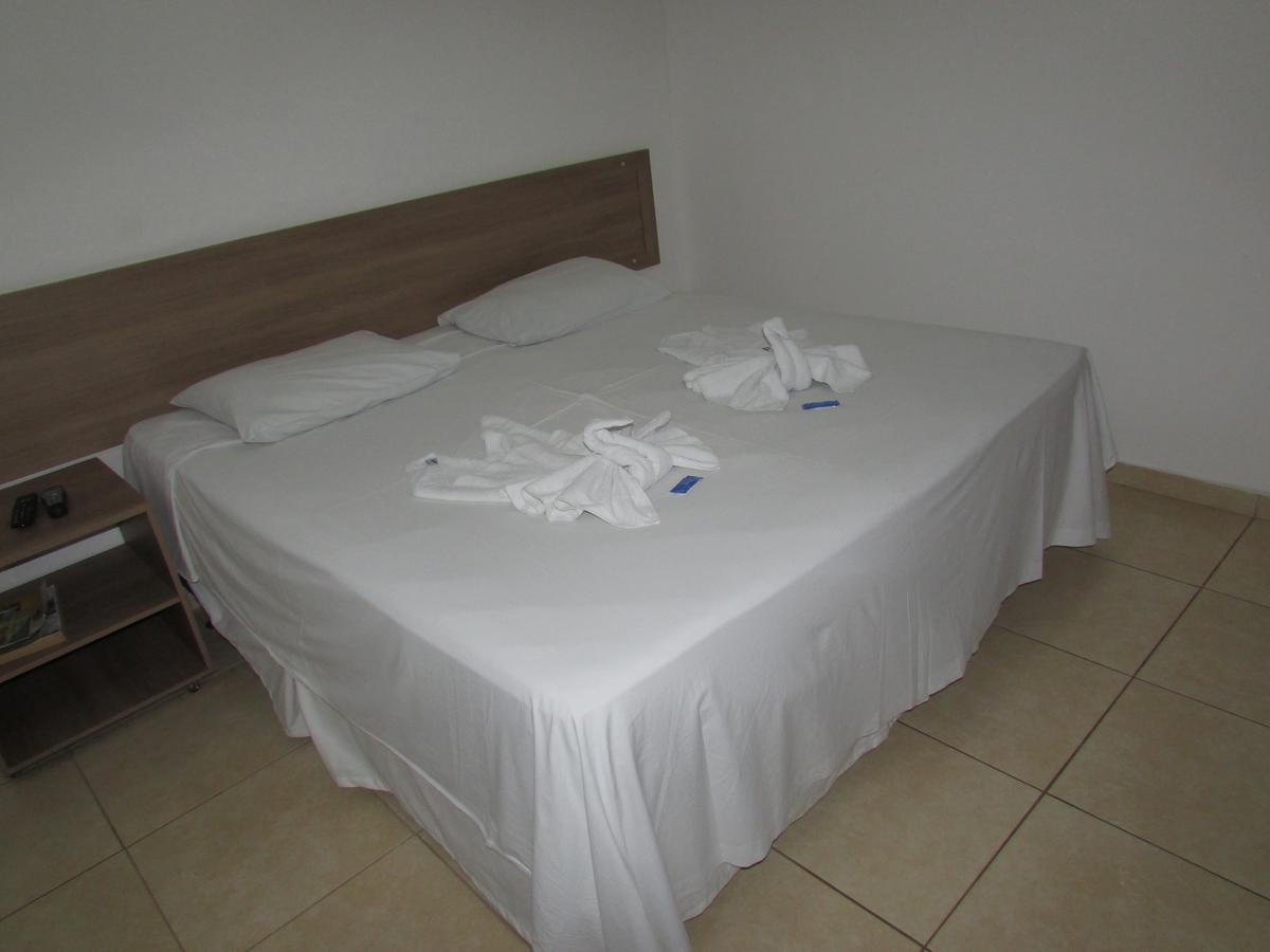 Hotel Oitis Governador Valadares Zewnętrze zdjęcie