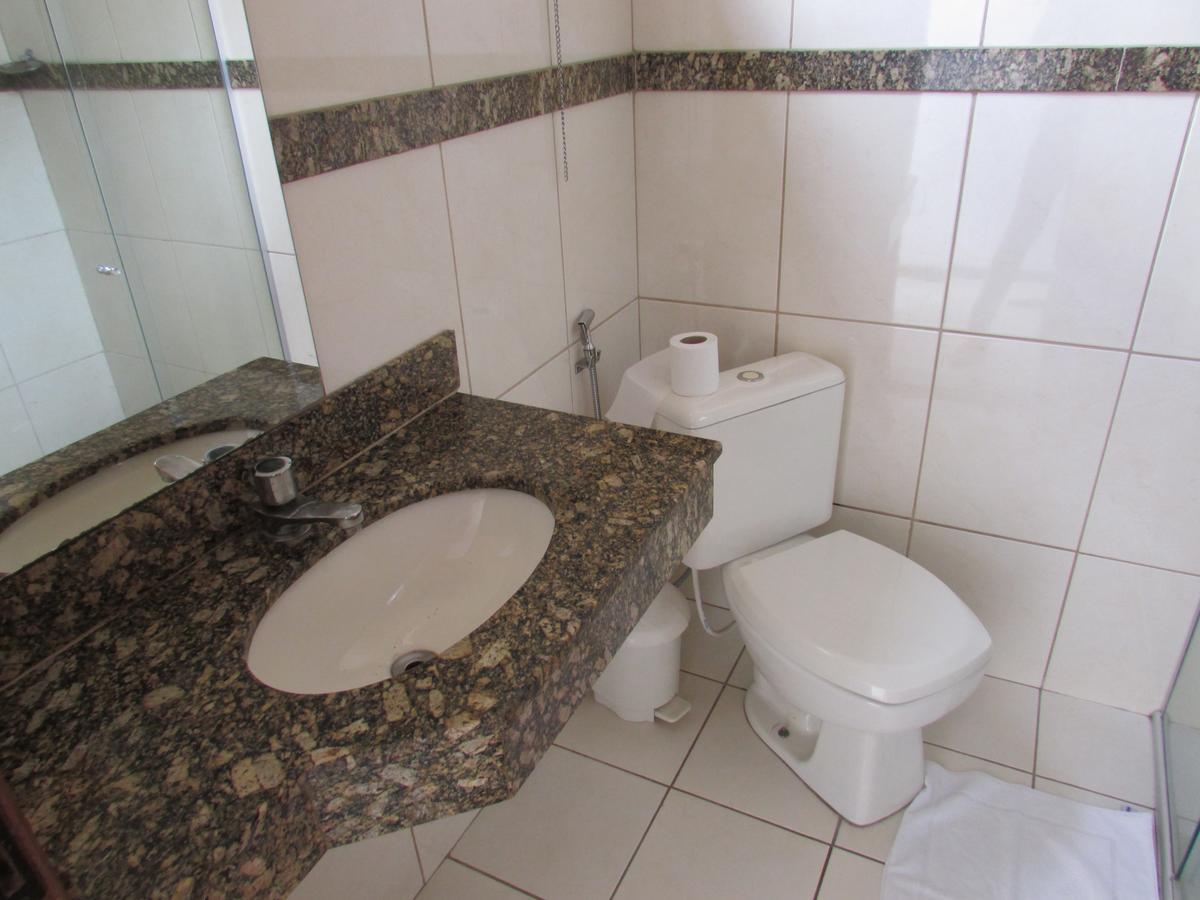 Hotel Oitis Governador Valadares Zewnętrze zdjęcie