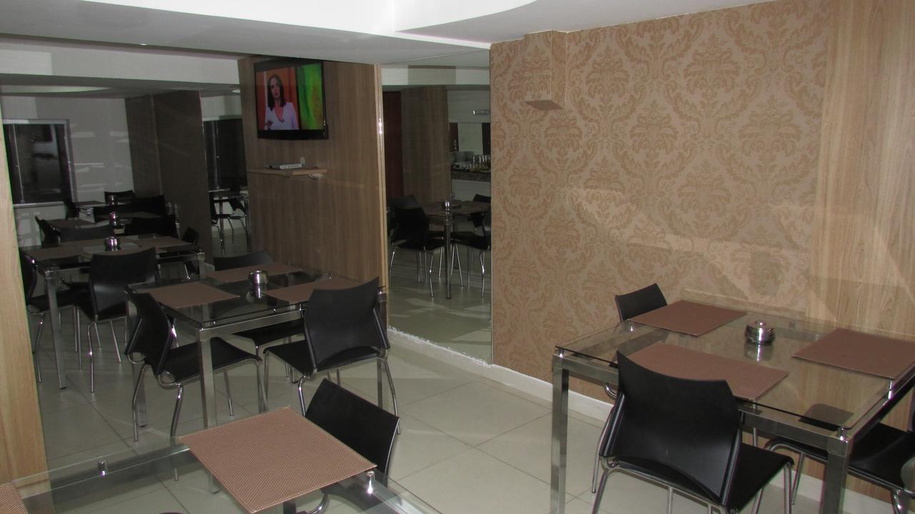 Hotel Oitis Governador Valadares Zewnętrze zdjęcie